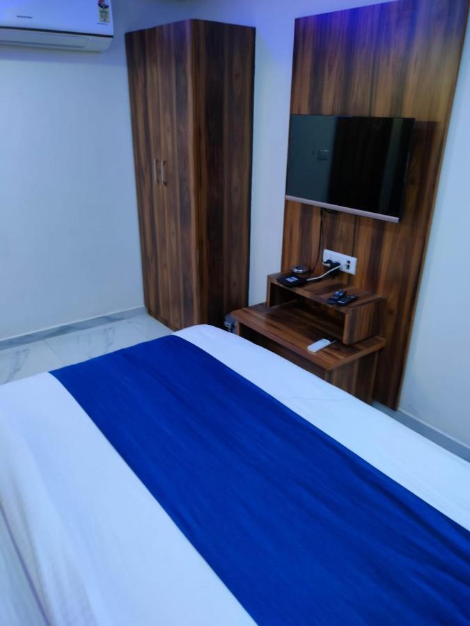 Hotel Ozone,Ahmedabad Eksteriør bilde