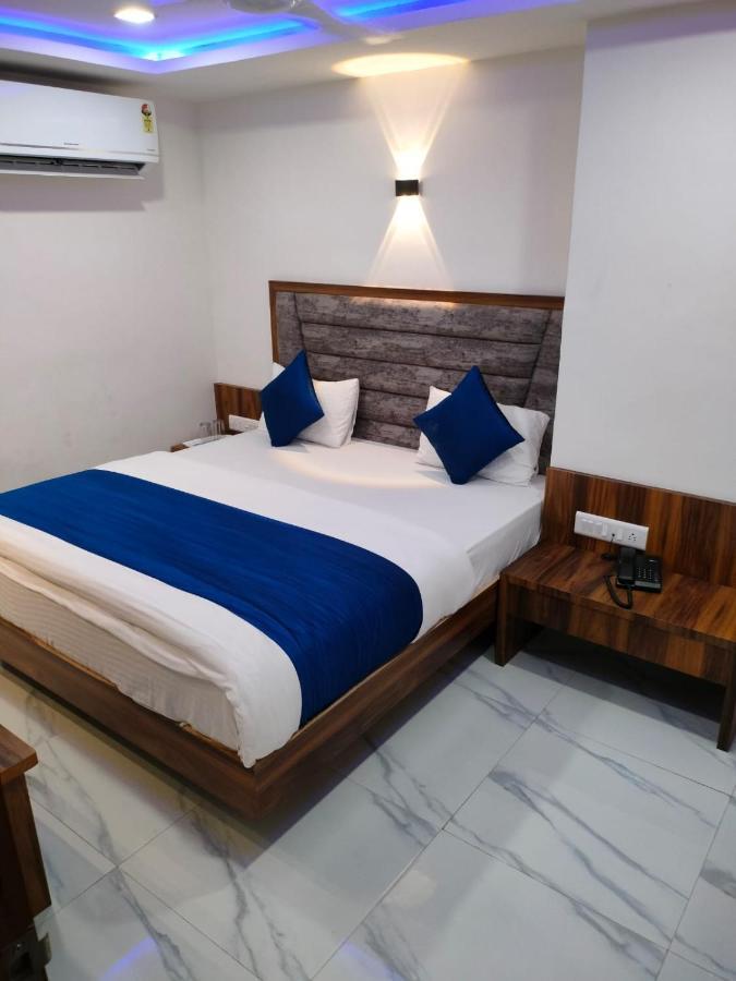 Hotel Ozone,Ahmedabad Eksteriør bilde