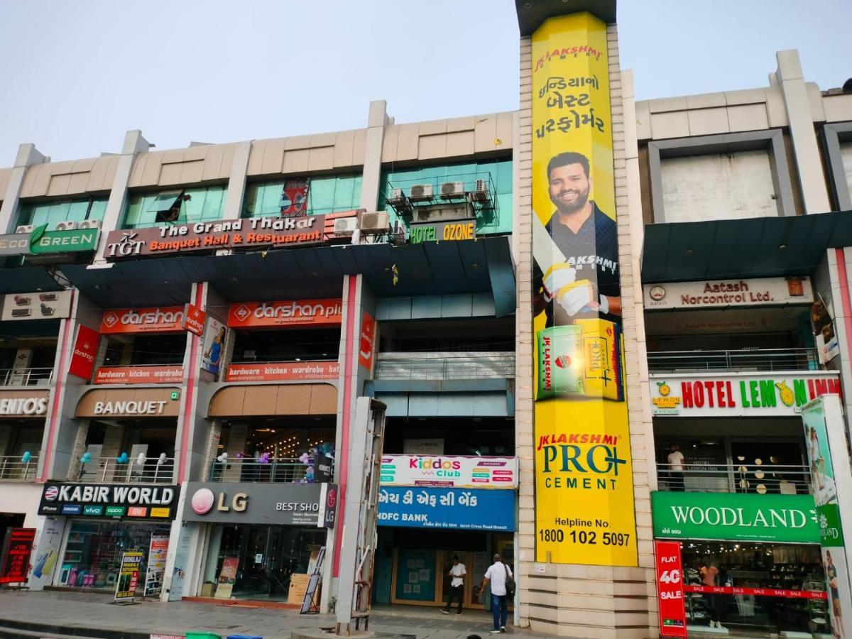Hotel Ozone,Ahmedabad Eksteriør bilde