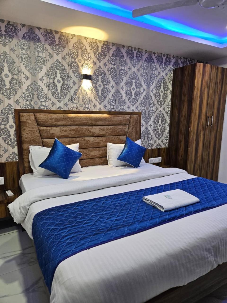 Hotel Ozone,Ahmedabad Eksteriør bilde