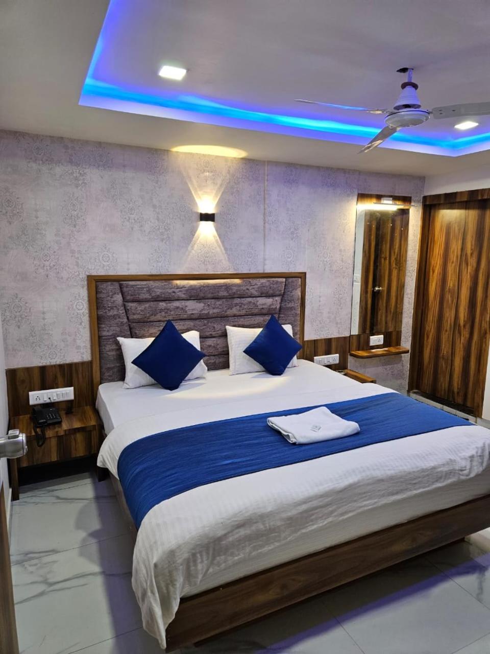 Hotel Ozone,Ahmedabad Eksteriør bilde